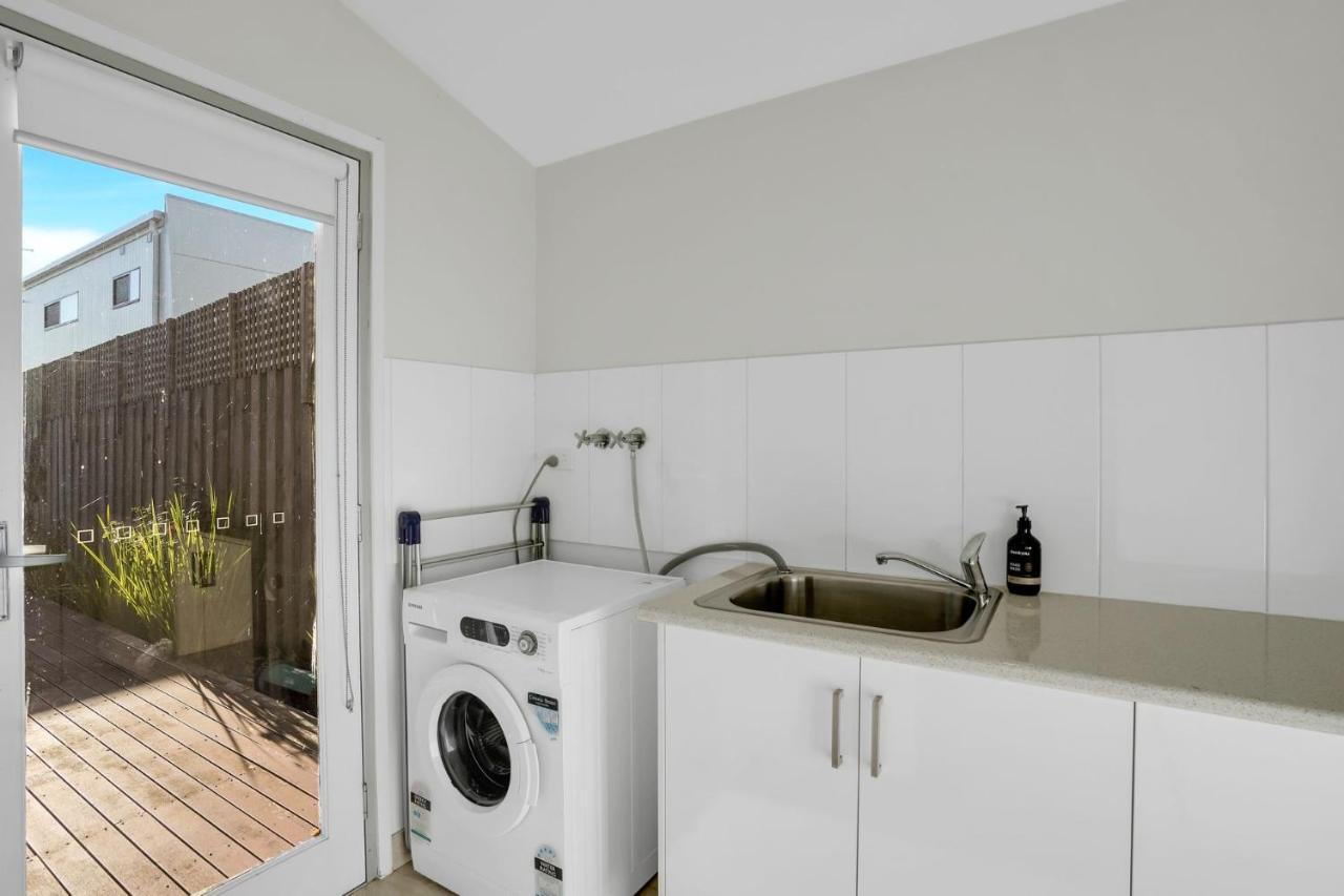 Surf Villa Warrnambool Exterior photo